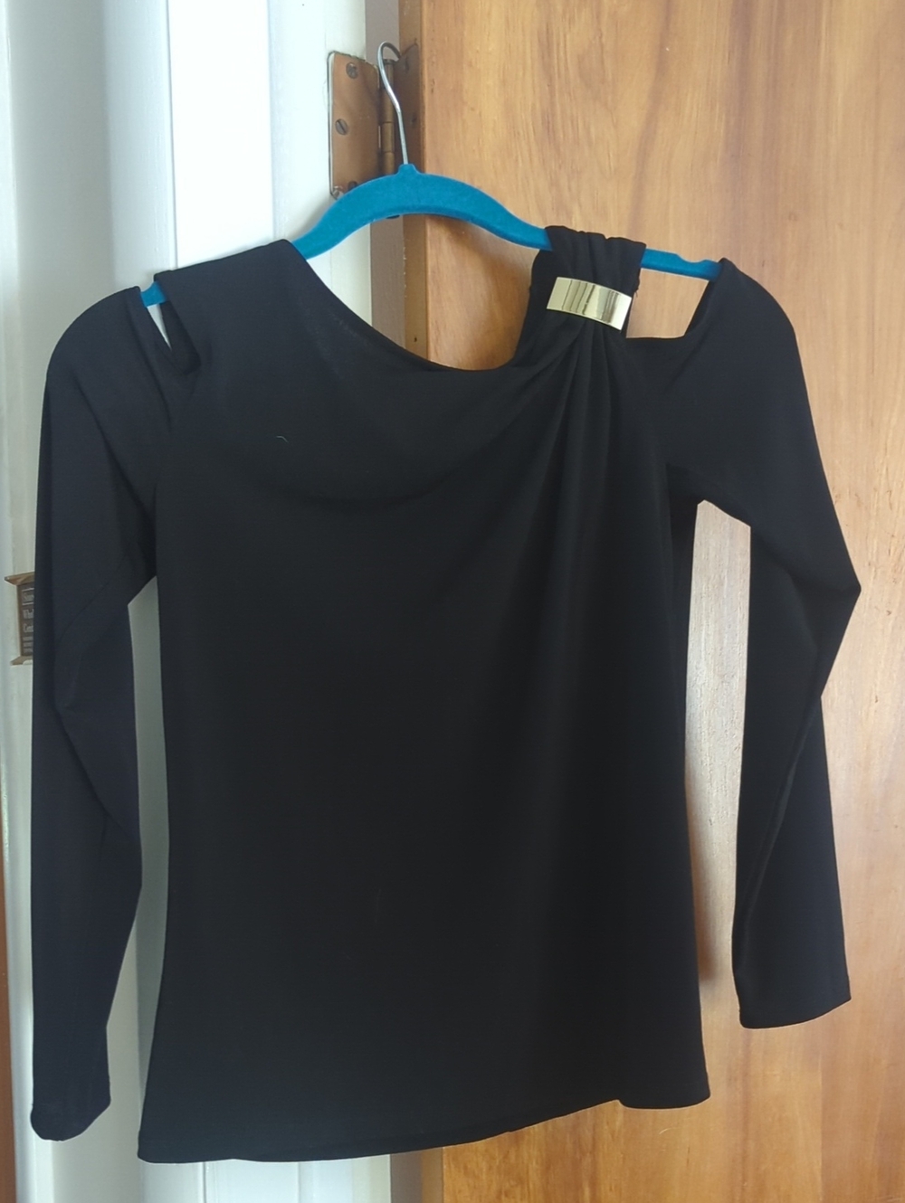 BOLD elements Black Cold-Shoulder Long Sleeve Top with Metallic Accent